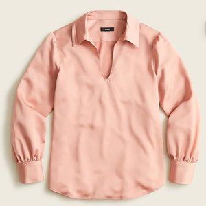 Collared satin-back crepe popover blouse top